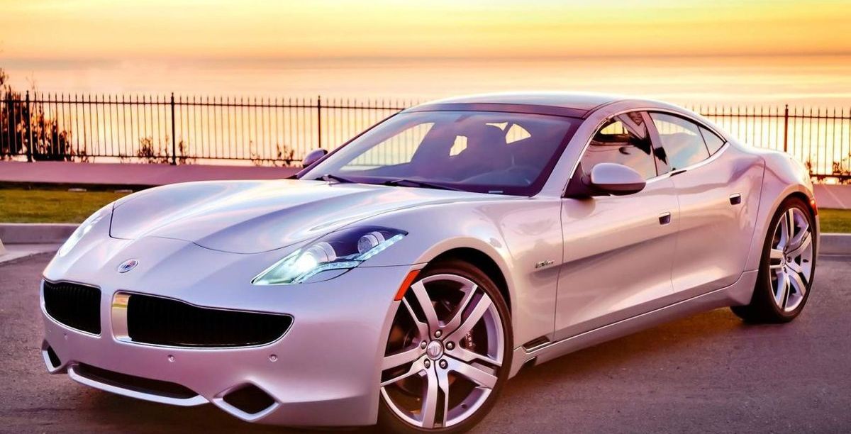 تفسير السيارة في المنام للعزباء