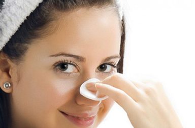 علاج الحبوب الدهنية في الوجه طبيعيا