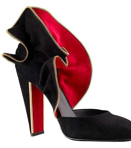حذاء فريد التصميم من Louis Vuitton