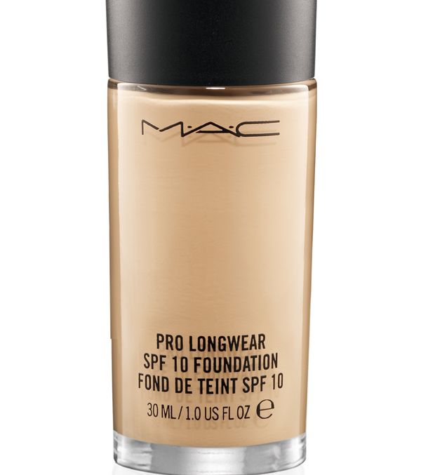 كريم اساس Pro Longwear من Mac