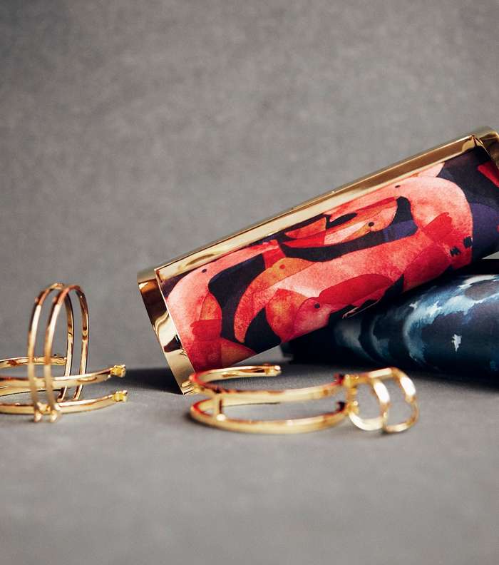 كلاتش METROPOLITAN INSIGNIA CLUTCH المميز من كارولينا هيريرا