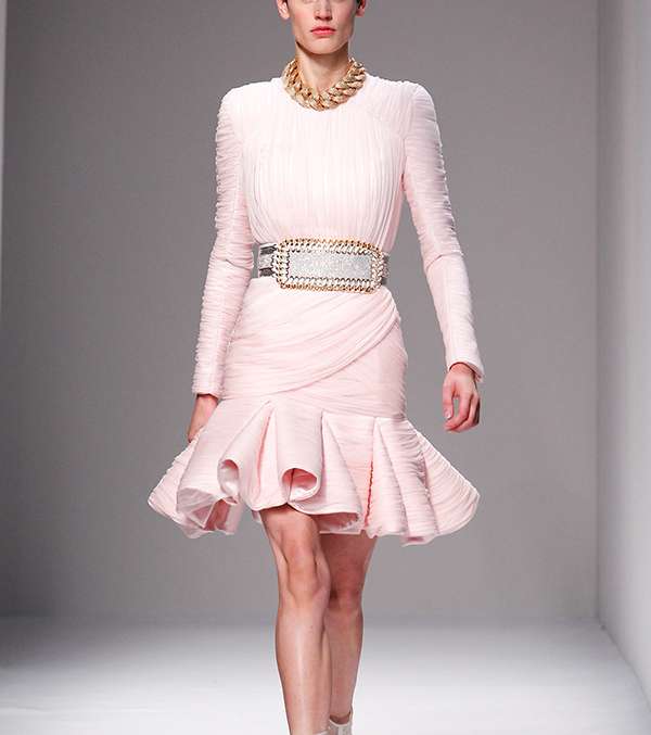 من Christian Dior، اختاري لصيف 2014 القلادة بالسلاسل الحديديّة