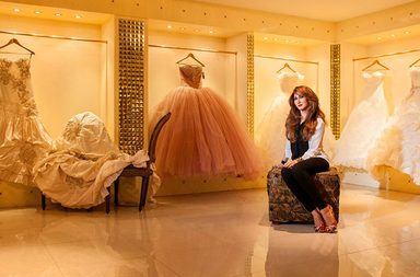 بالصور، إليك أزياء المصمّمة ريم فيصل