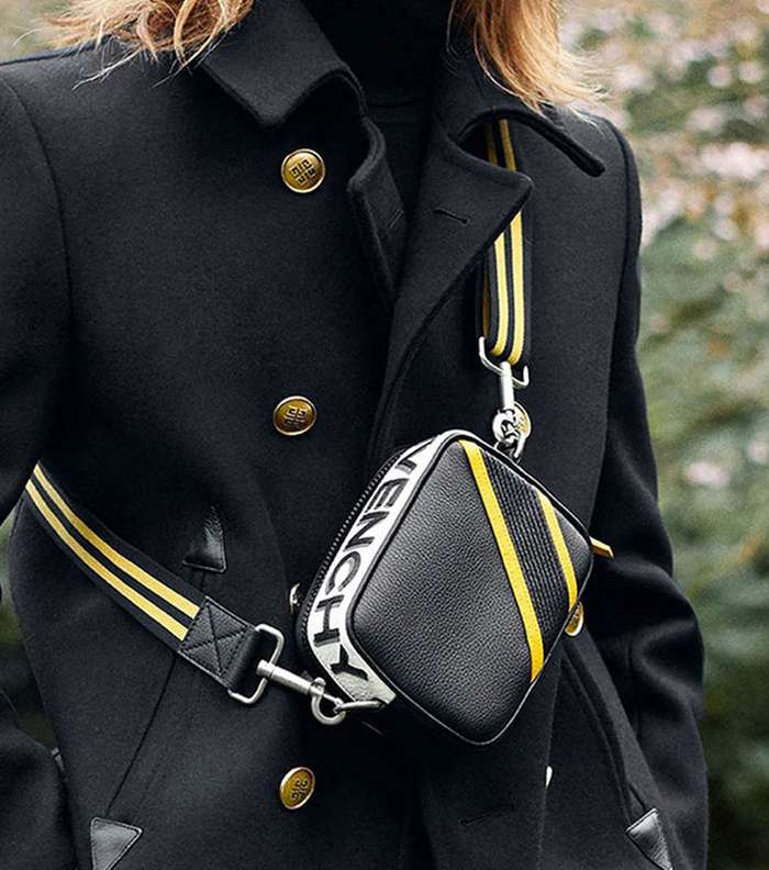 حقيبة Fanny pack من جيفنشيِ من مجموعة ما قبل خريف 2018