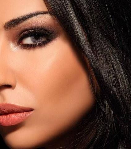 صور مكياج ترابي فخم