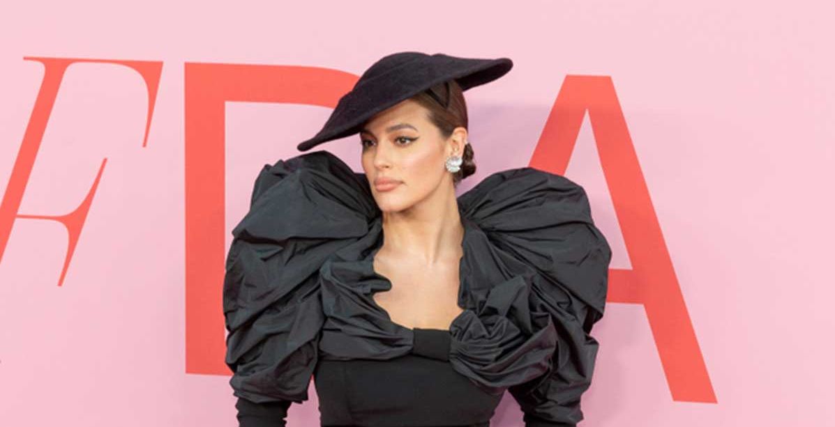 حيل موضة ليبدو الخصر نحيفا ومنحوتا تعتمدها اشلي غراهام