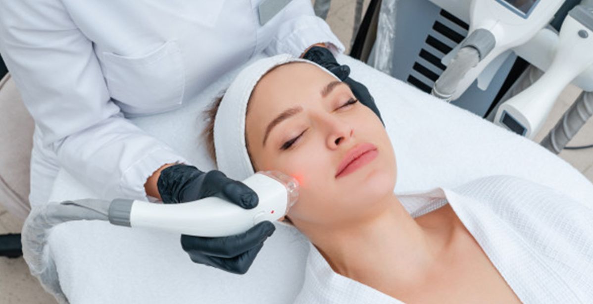 كيف يكون شكل الجلد بعد الليزر