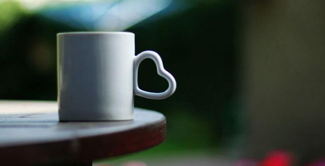 أصعب مواقف الفتاة العازبة