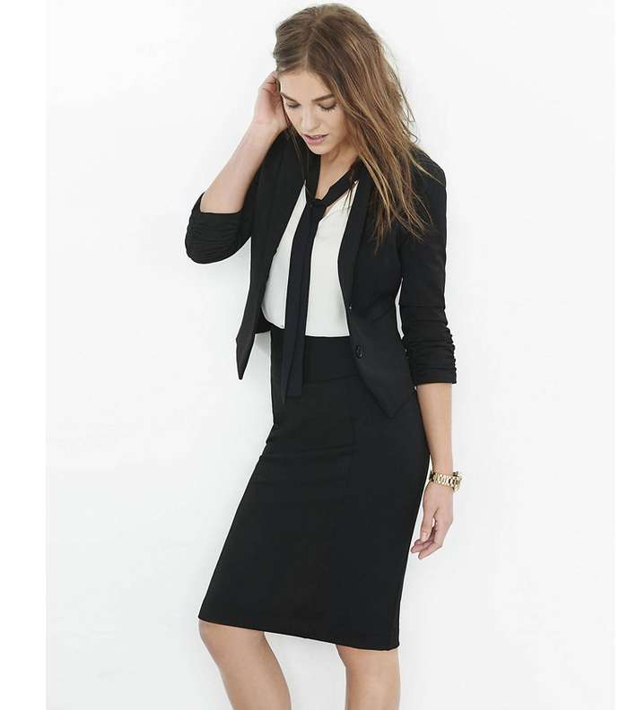 اي قمصان ترتدين في العمل