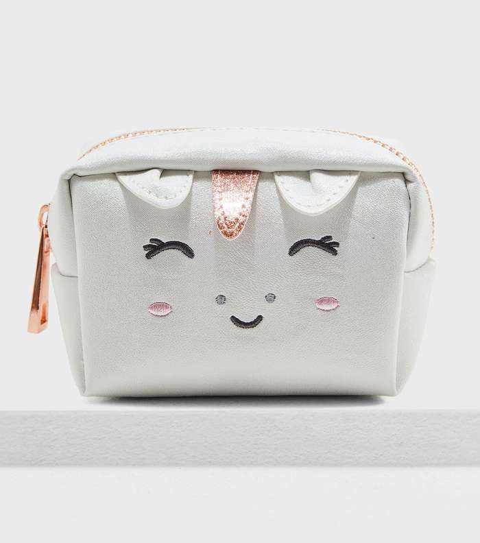 صور اجمل شنط مكياج صغيره