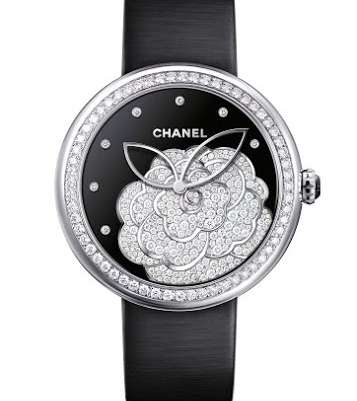 من اجمل ساعات معرض بازل 2015، ساعة Mademoiselle Prive من CHANEL