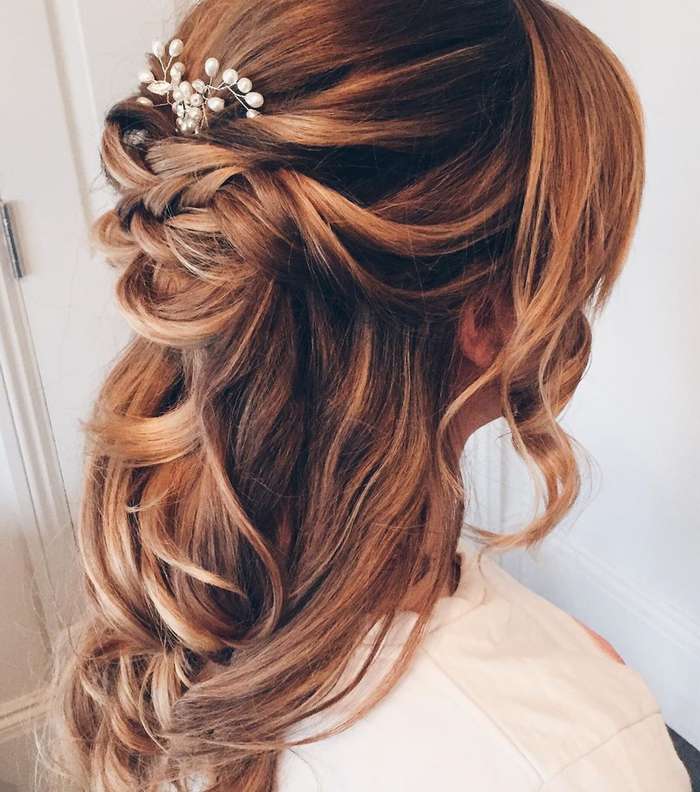 صور اروع تسريحات شعر طويل للعروس