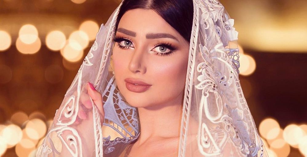 طريقة عمل مكياج خليجي ثقيل للعرايس 