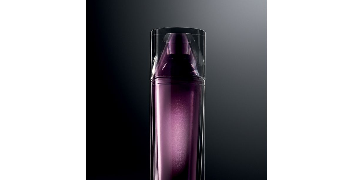 عملية استعادة الشباب تضرب جذورها عميقاً في مستحضر PLATINUM RARE CELLULAR LIFE-LOTION