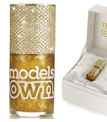 طلاء أظافر Model Own Gold Rush بسعر  130,740 دولاراً