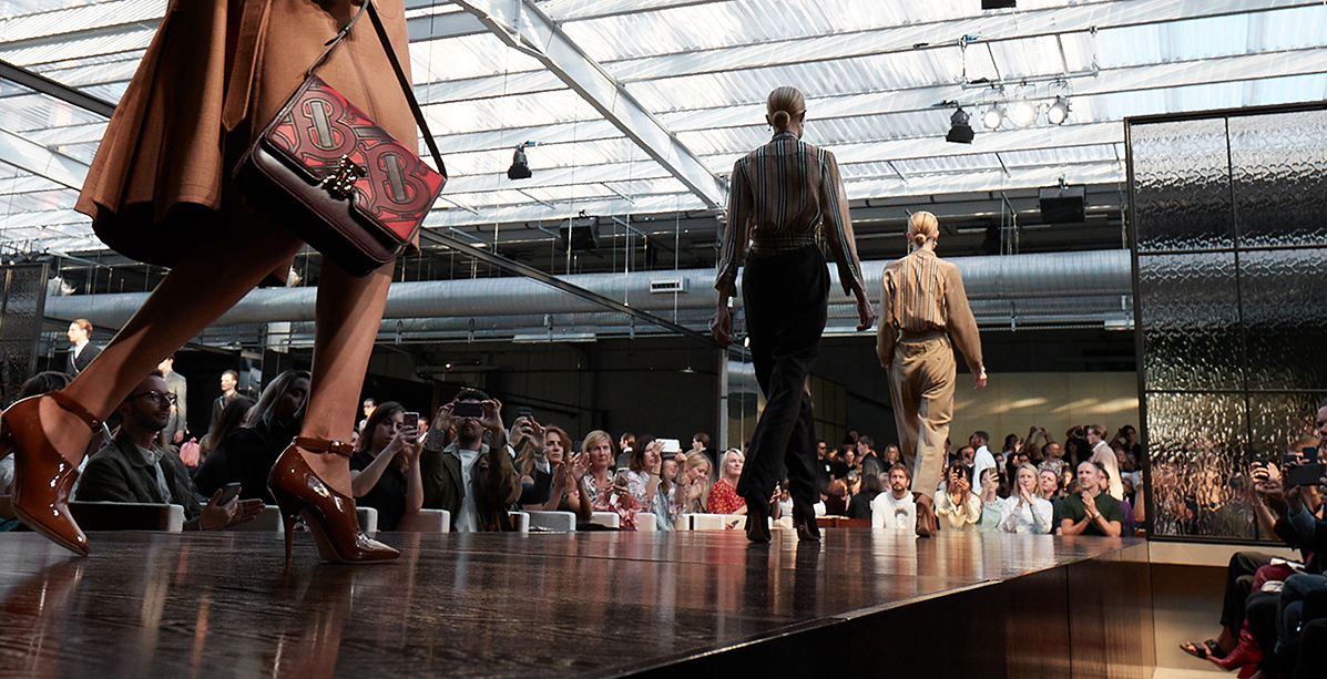 ازياء Burberry لصيف 2019