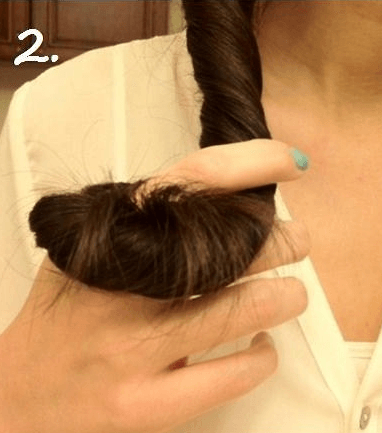 شعرك بتجعيدة دائرية