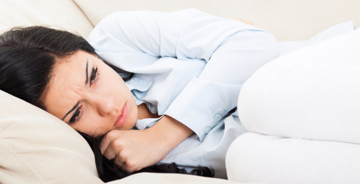 ياسمينة تتذكر: كيف تعالجين ألم المعدة في المنزل؟