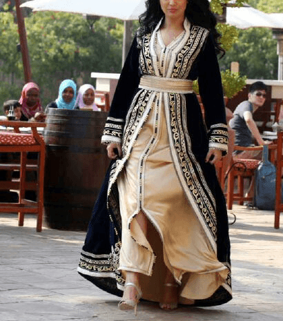 جلابية مغربية أنيقة