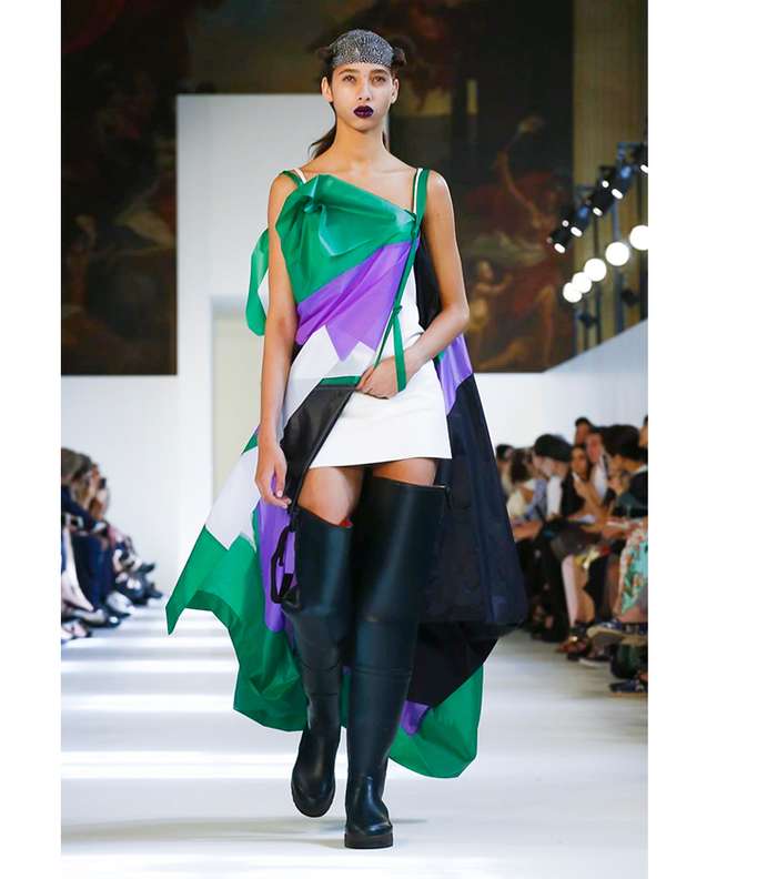 تعرفي بالصور على ازياء Maison Martin Margiela الراقية لشتاء 2017