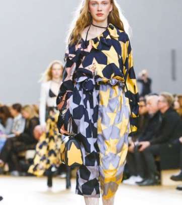تعرفي على اخر صيحات موضة الاقمشة مع مجموعة علامة Nina Ricci الجديدة