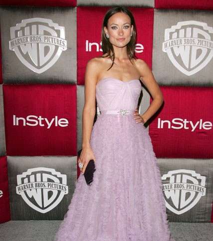 من موديلات فساتين أوليفيا وايلد، الفساتين المنفوخة والمزينة بالريش