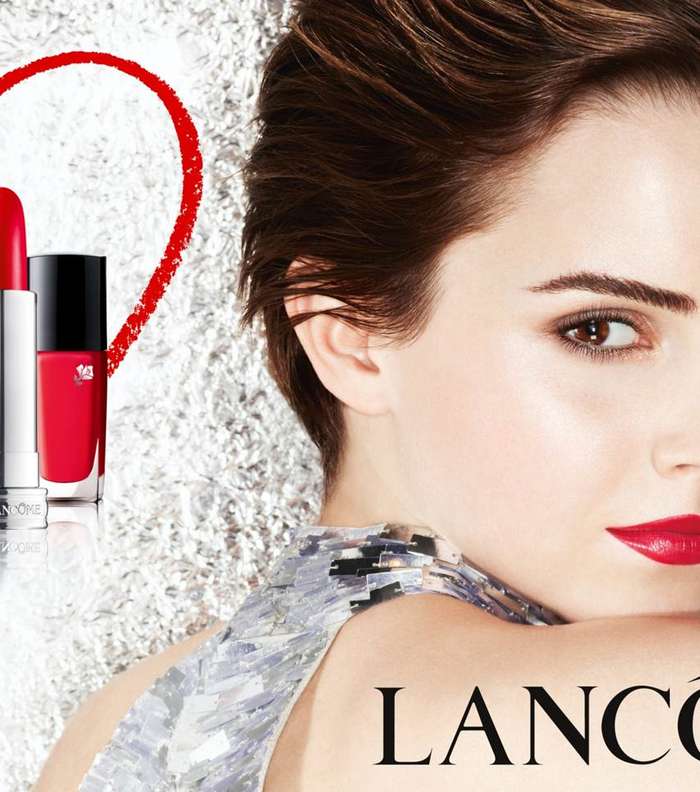 إيما واتسون في إعلان أحمر شفاه  Lancome