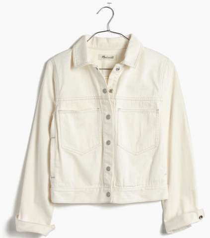 جاكيت الدنبم باللون الابيض لصيف 2016