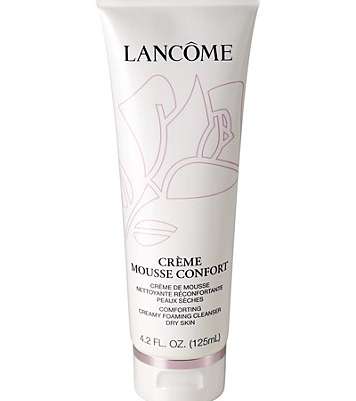 تطهير البشرة مع Crème Mousse-Confort