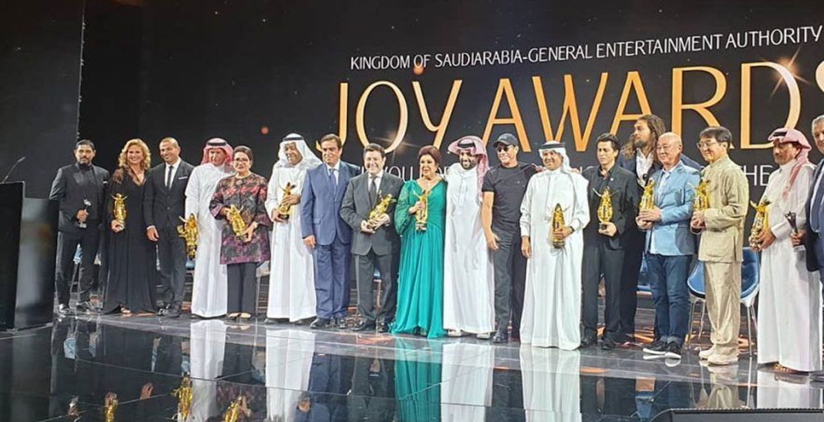 تركي آل شيخ يكرّم مشاهير العالم في حفل Joy Awards في الرياض