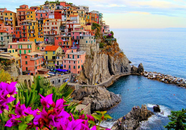 Manarola الايطالية، ابداع في لوحة متجانسة!