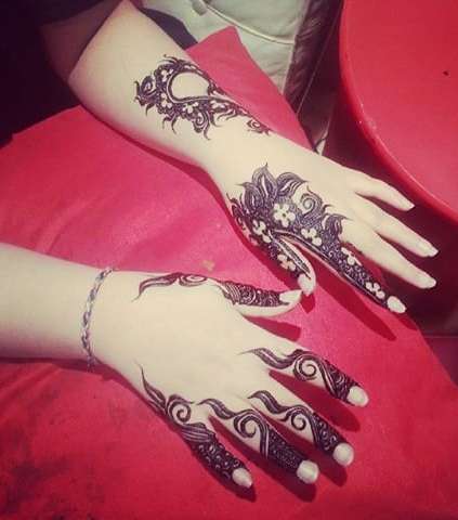 صور احدث موديلات نقش اسود للعروس