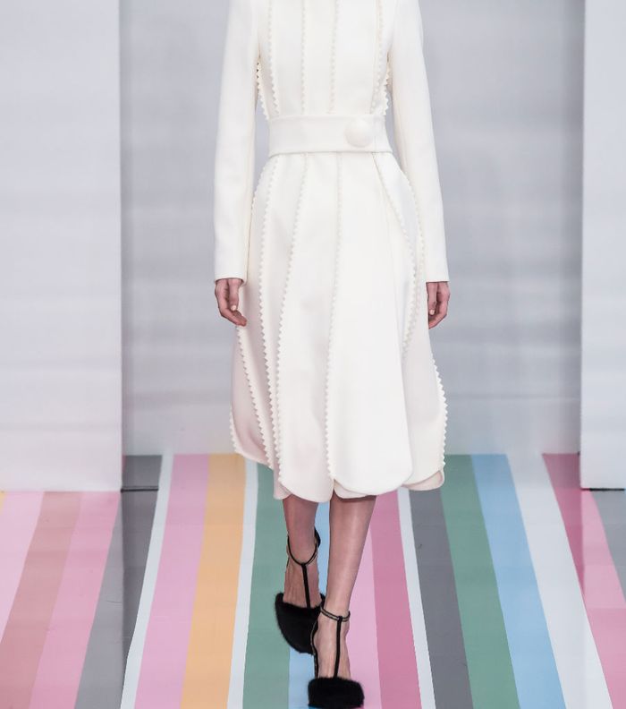 فساتين طويلة فخمة 2017 بالصور