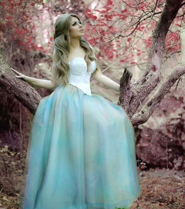 صور اجمل فساتين حليمه بولند الجديده