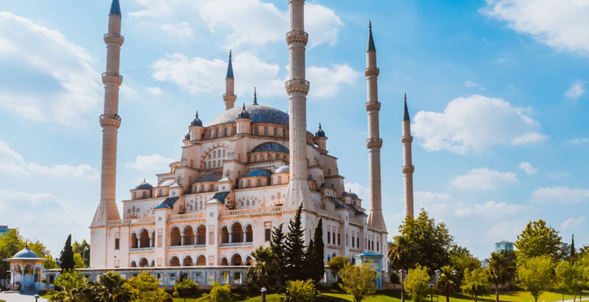 مدينة أضنة التركية: وجهة سياحية مثاليّة لعطلتك المقبلة! 