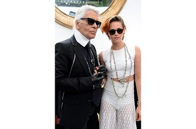 تعرفي على آخر تطورات دار CHANEL مع كريستين ستيوارت