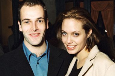 5 نجمات شهيرات تزوجن في المراهقة