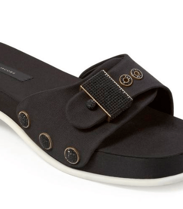 اختاري موضة احذية الـ Clogs من Marc Jacobs