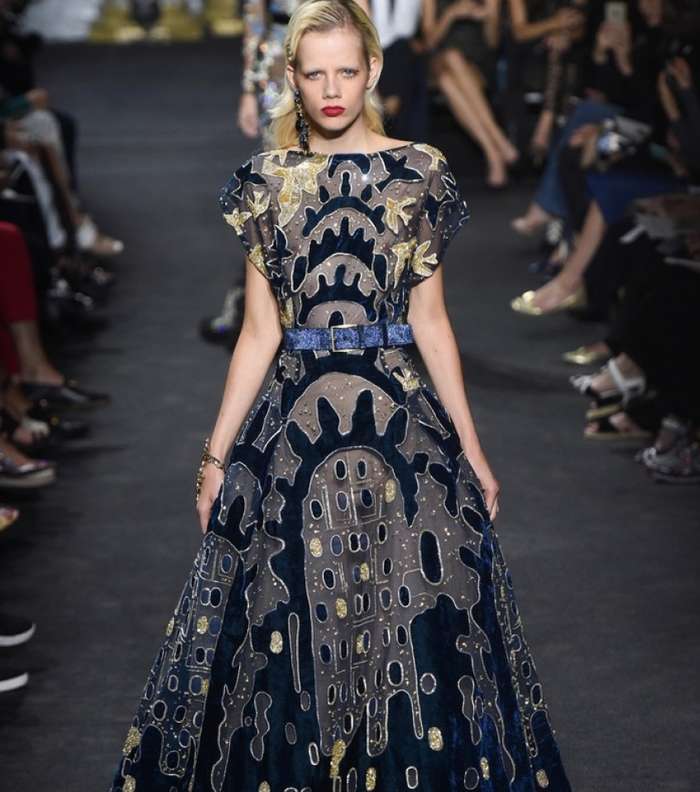 صور اجمل فساتين ايلي صعب2017