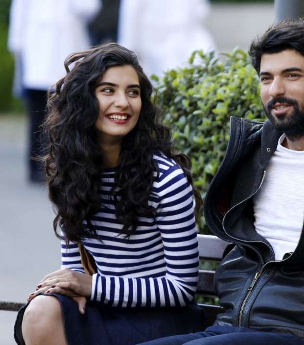 ازياء توبا بويوكوستن 2015