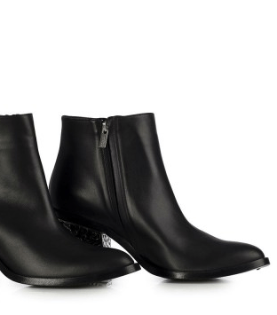 اختاري لشتاء 2014، أحذية Le Silla