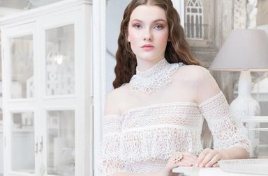 الأنوثة الأنيقة: عنوان ماكياج عروس هالة عجم لصيف 2018