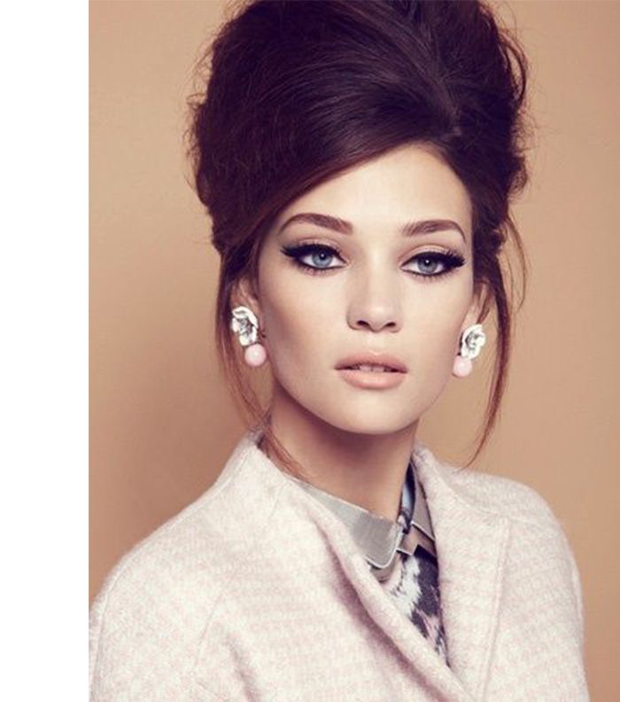 تسريحات ريترو شعر طويل