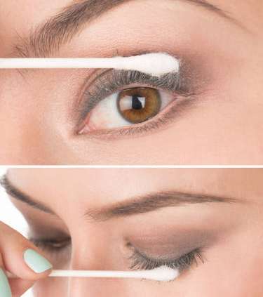 رابعاً: وضع الثقاب المشبّع بالبودرة على الرموش