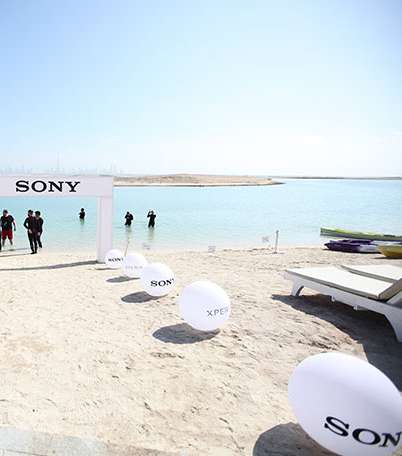 Sony تستقبل الزوار في متجر Xperia Aquatech تحت الماء