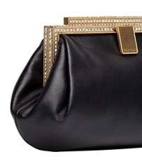 من إيلي صعب، اختاري هذه الحقائب