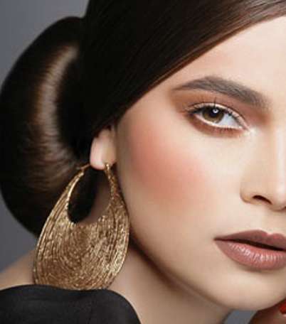 تقنية السموكي بالالوان البرونزية