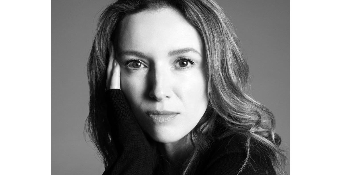 المصممة Clare Waight keller تنضم الى عائلة جيفنشي مكان ريكاردو تتشي