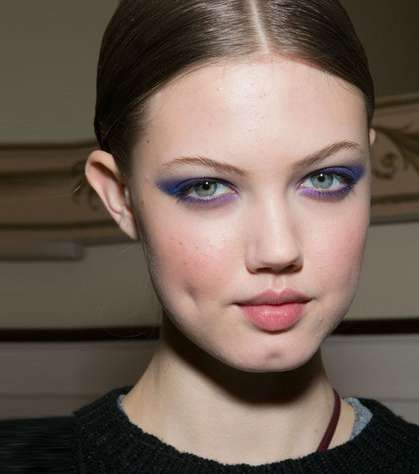 ماكياج عيون قوي وملوّن مغ Jason Wu