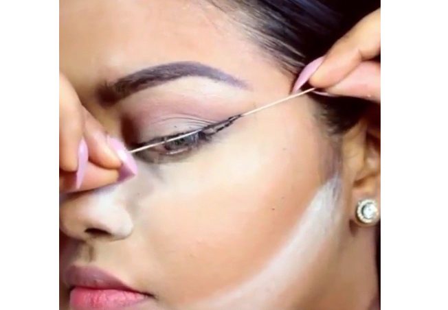 الحيلة الثانية تكمن في الإستعانة بالخيط